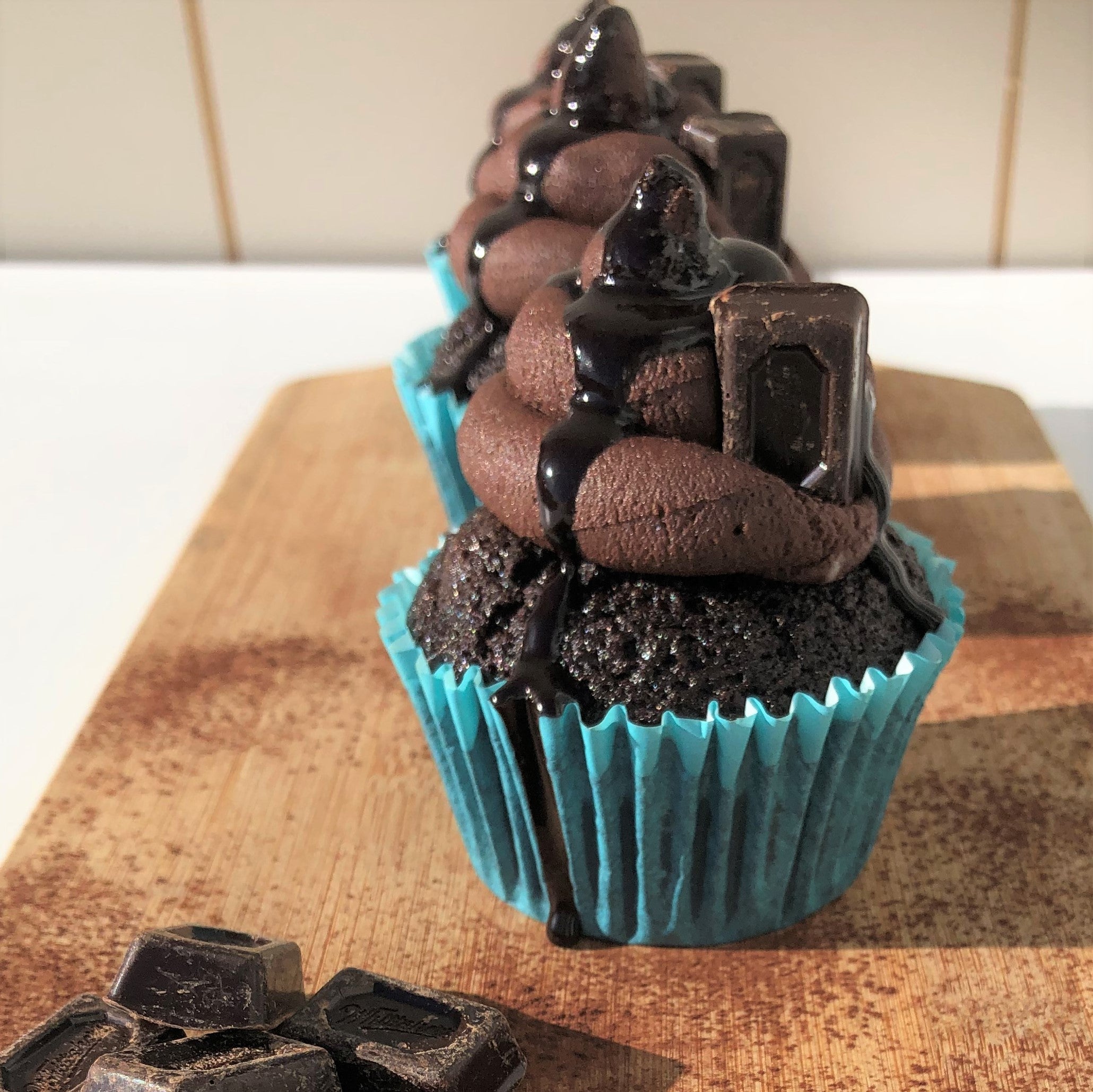 Cupcake Roccoco Double Chocolate Cupcake – Rococo Gifts & Goodies